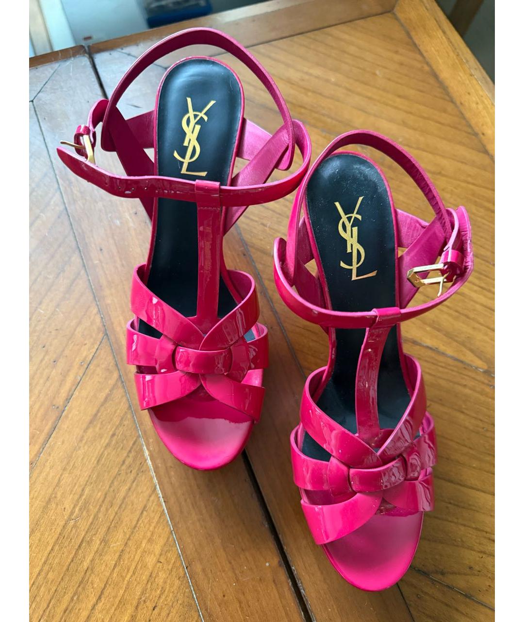 SAINT LAURENT Фуксия босоножки из лакированной кожи, фото 2