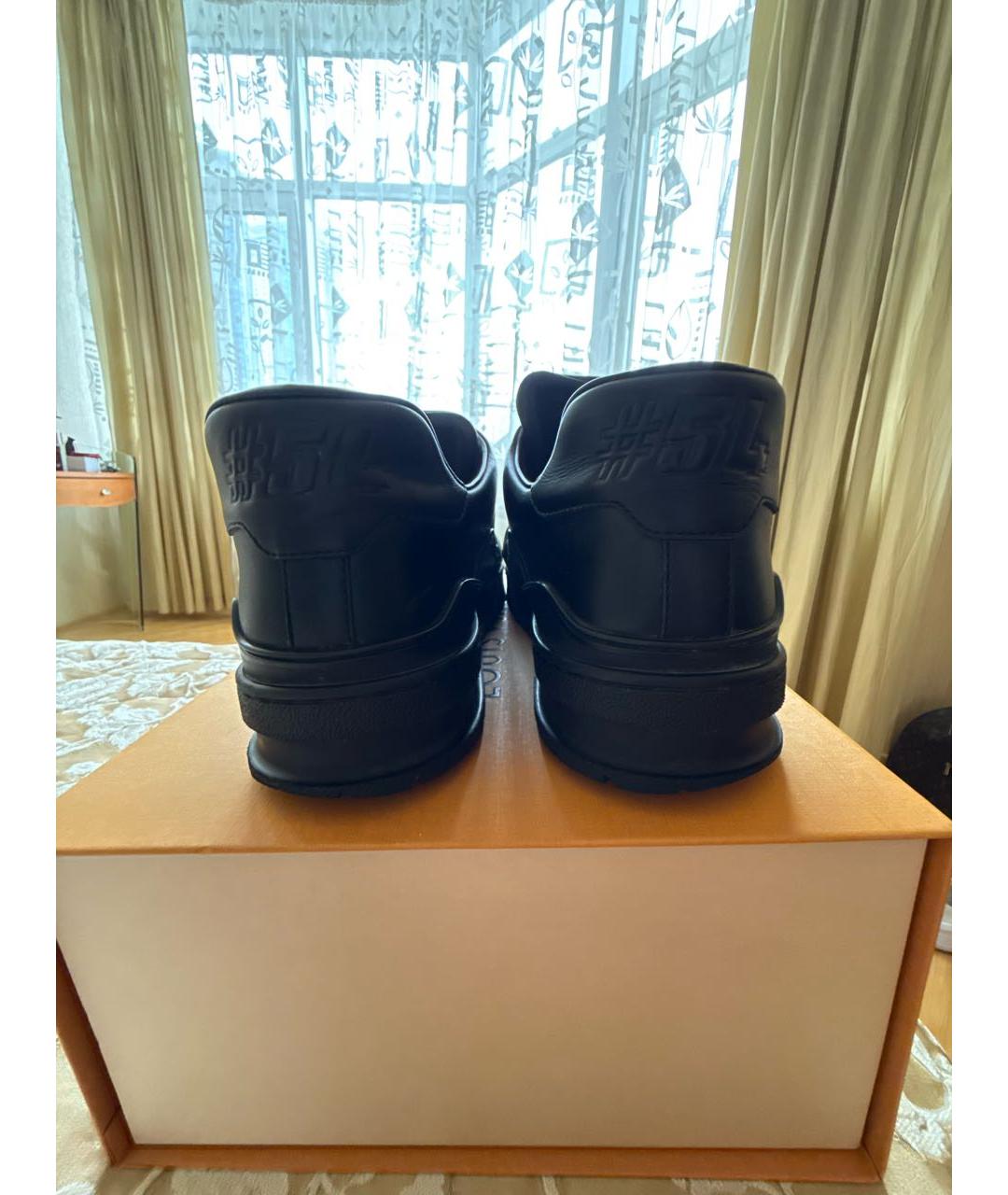 LOUIS VUITTON Черные кожаные низкие кроссовки / кеды, фото 4