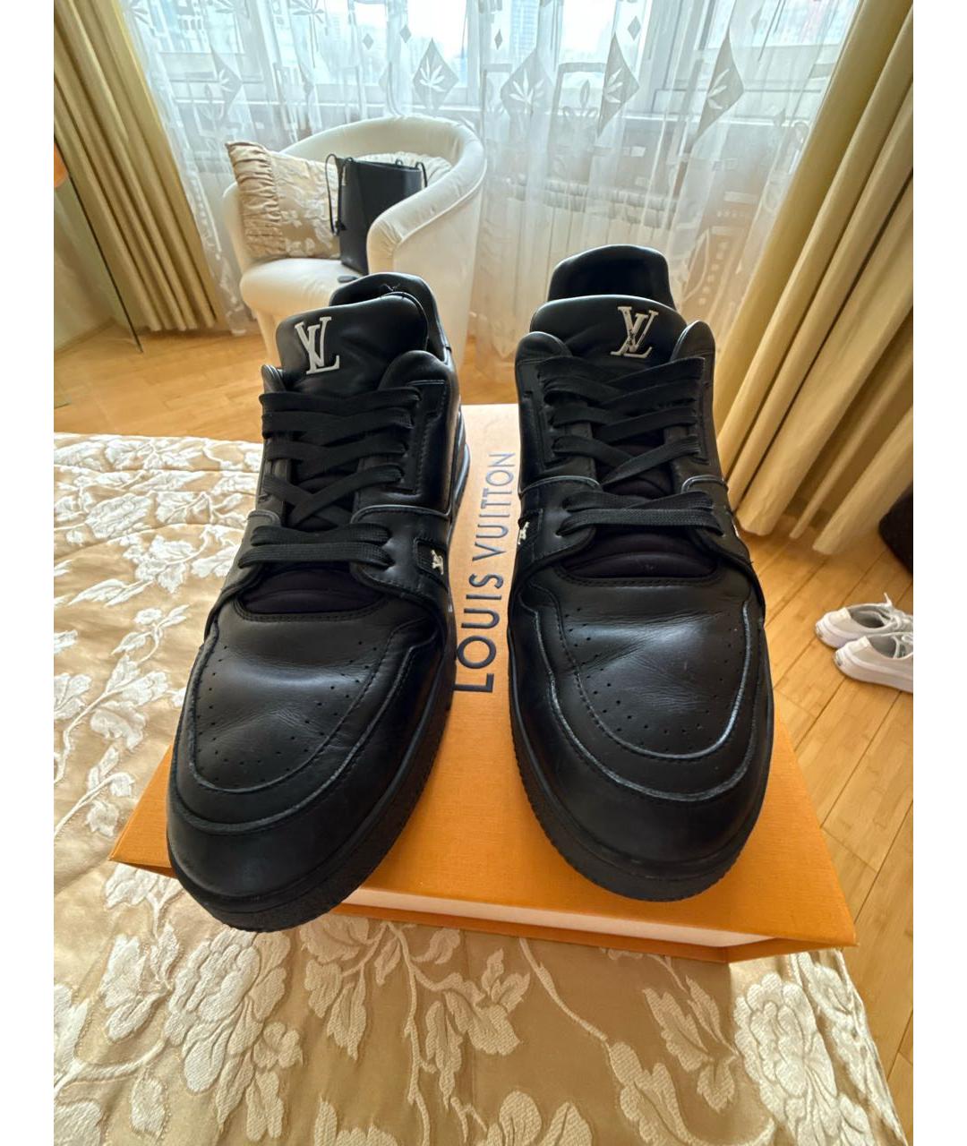 LOUIS VUITTON Черные кожаные низкие кроссовки / кеды, фото 2