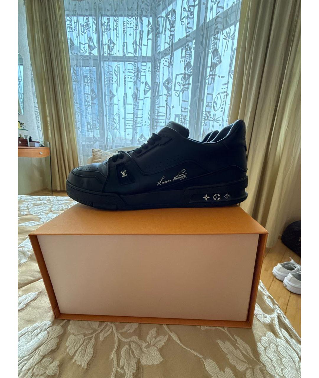 LOUIS VUITTON Черные кожаные низкие кроссовки / кеды, фото 6