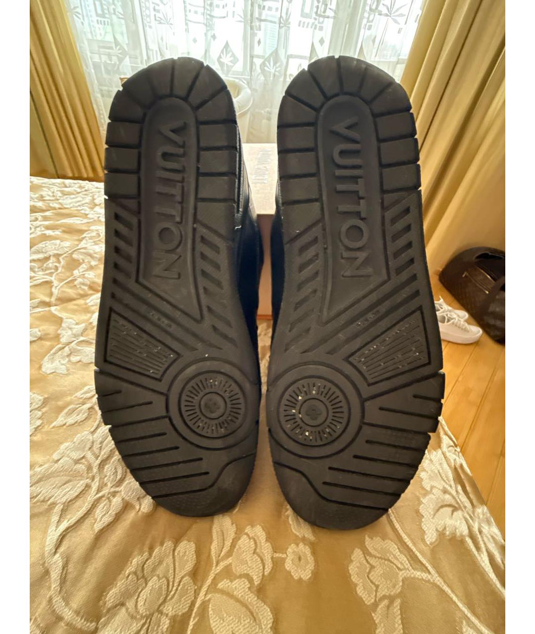 LOUIS VUITTON Черные кожаные низкие кроссовки / кеды, фото 5