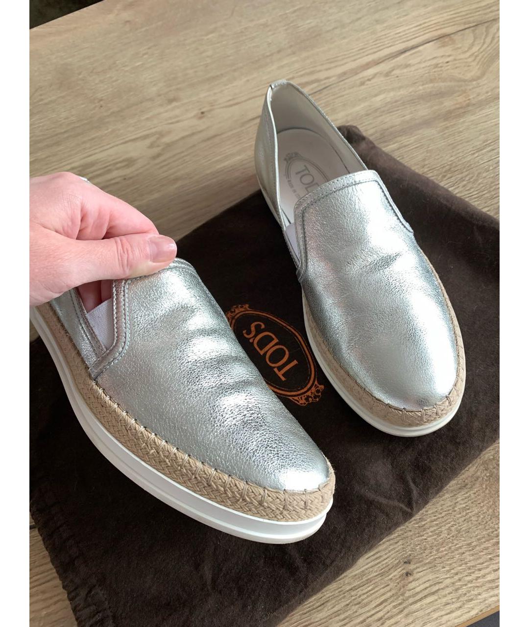 TOD'S Серебряные кожаные слипоны, фото 7