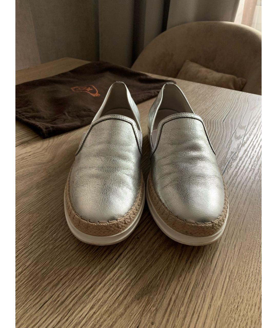 TOD'S Серебряные кожаные слипоны, фото 2