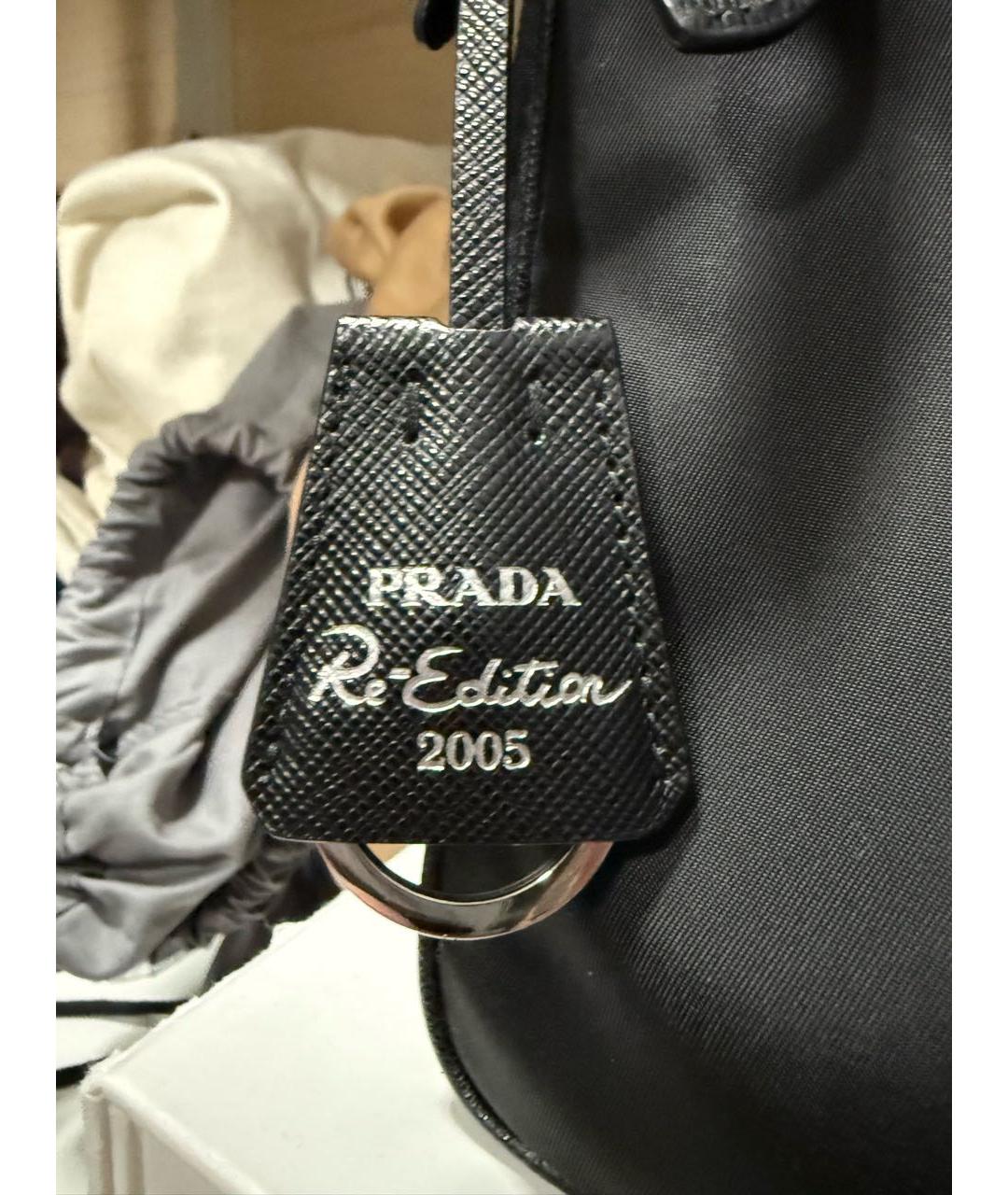 PRADA Черная сумка с короткими ручками, фото 5