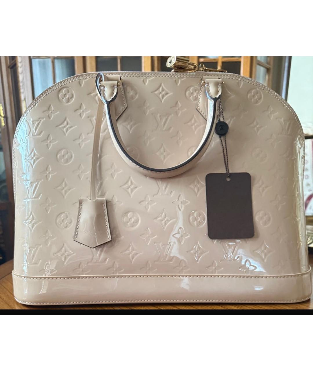 LOUIS VUITTON Бежевая сумка с короткими ручками из лакированной кожи, фото 8