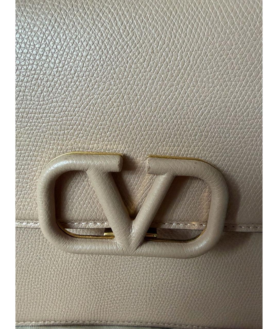 VALENTINO Бежевая кожаная сумка через плечо, фото 3