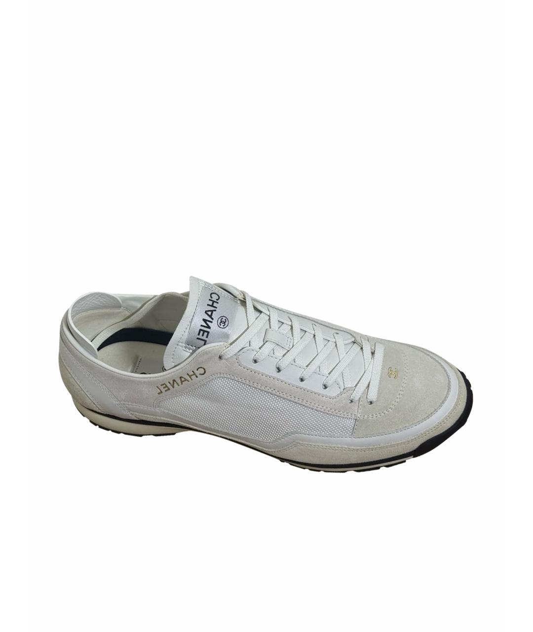 CHANEL Белые кожаные кеды, фото 1