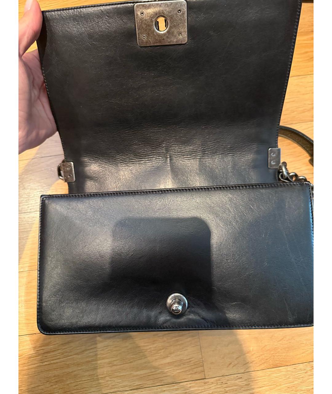 CHANEL Черная кожаная сумка через плечо, фото 4