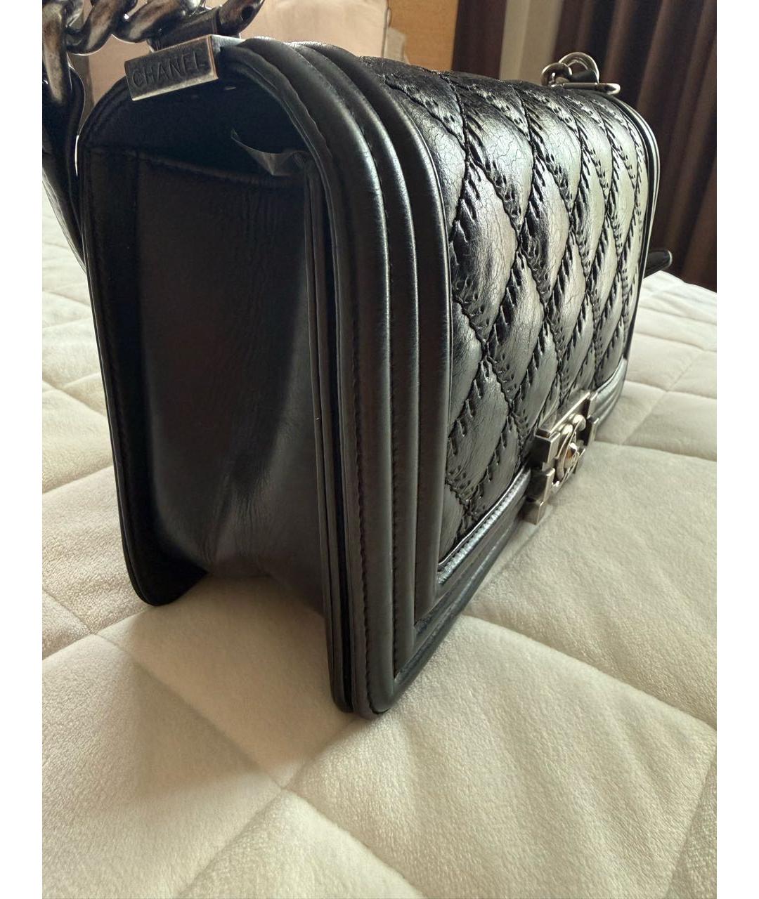 CHANEL Черная кожаная сумка через плечо, фото 2