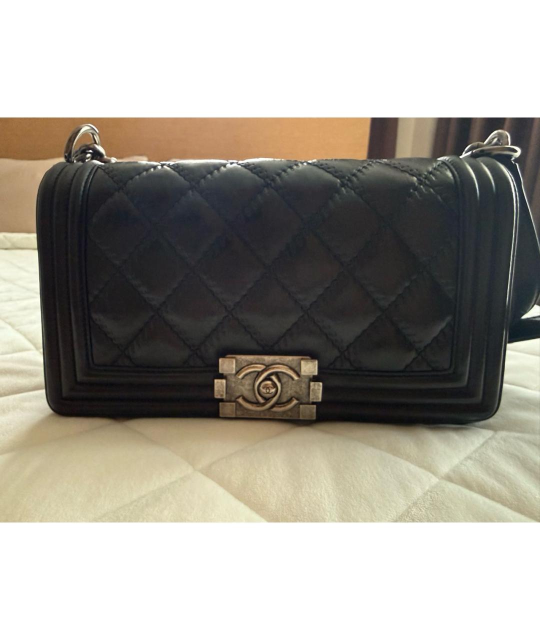 CHANEL Черная кожаная сумка через плечо, фото 5