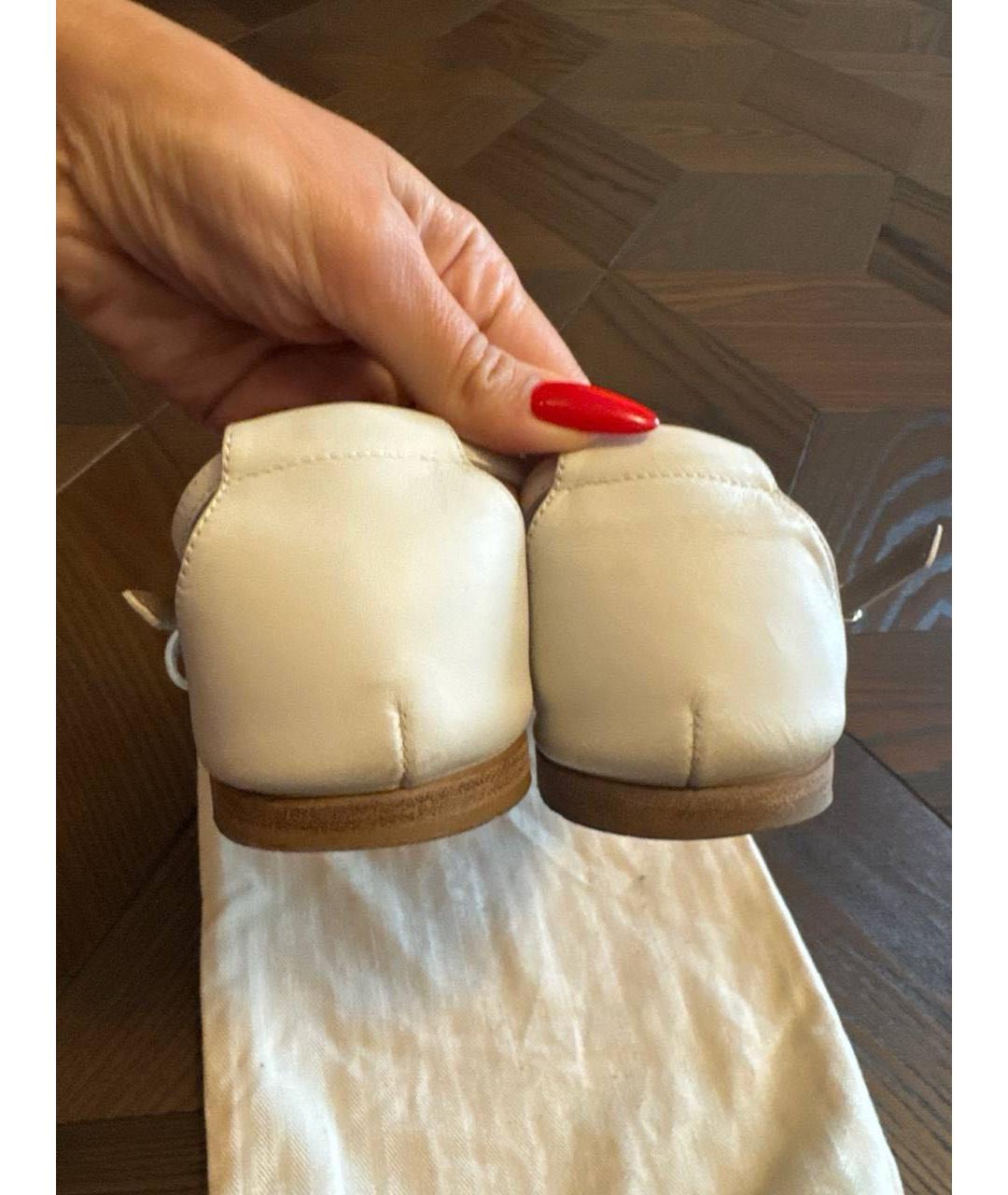 HERMES Белые сандалии из лакированной кожи, фото 5