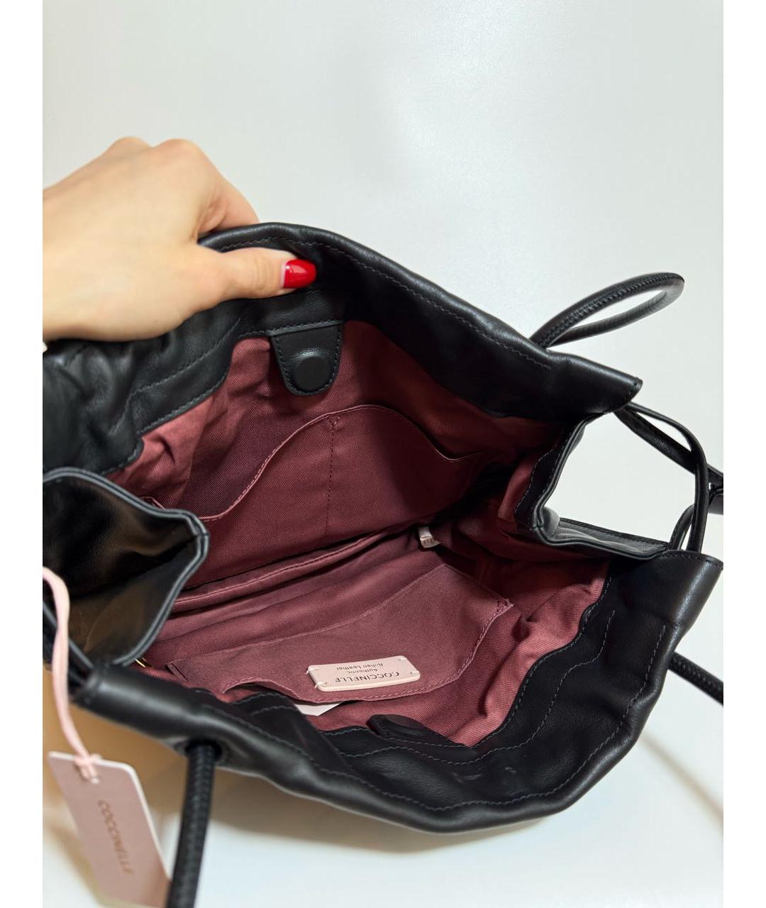 COCCINELLE Черная кожаная сумка с короткими ручками, фото 4