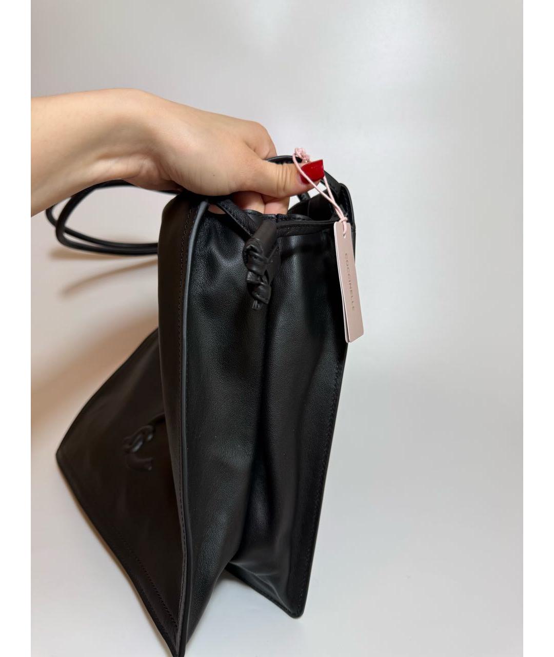 COCCINELLE Черная кожаная сумка с короткими ручками, фото 3