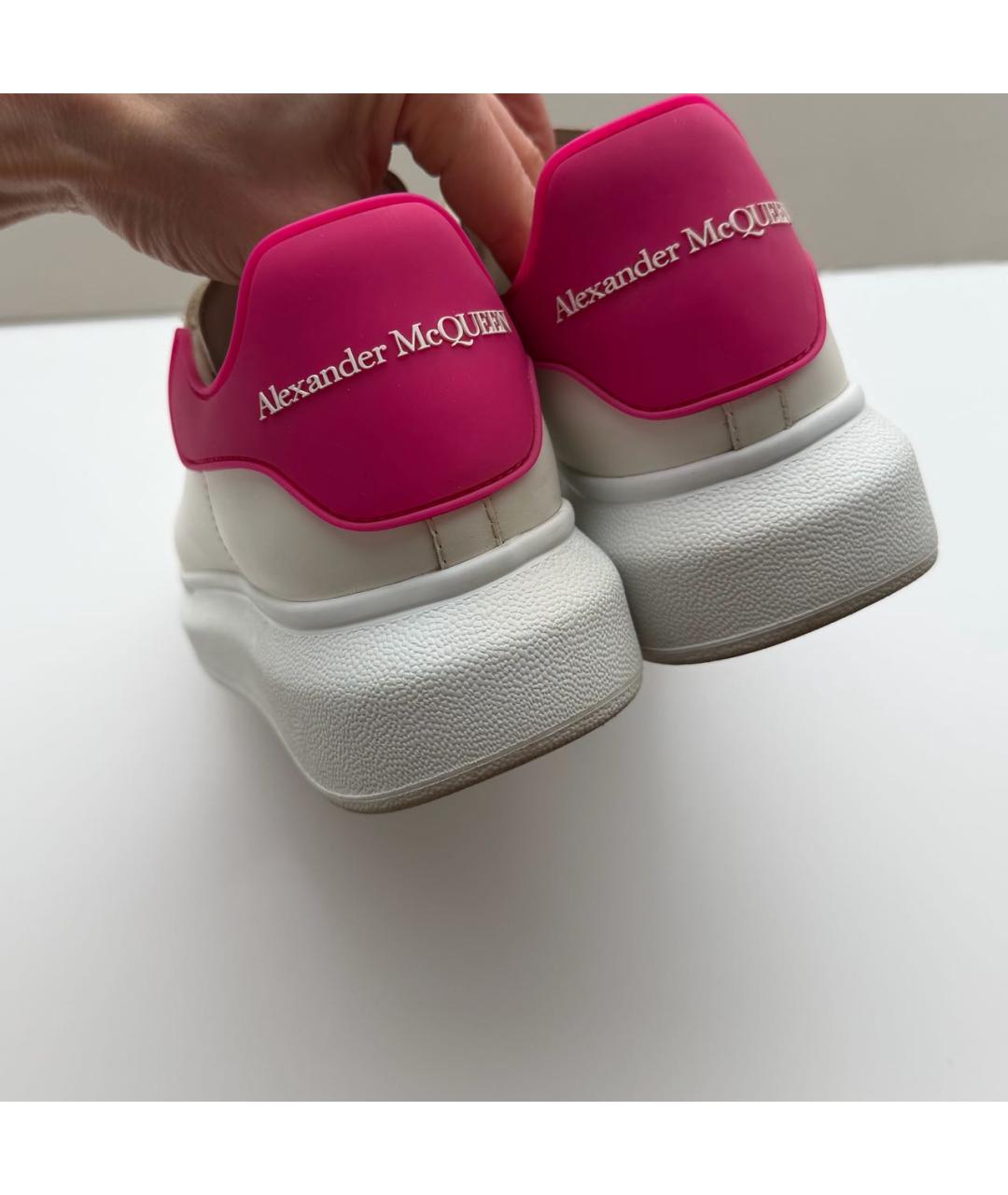 ALEXANDER MCQUEEN Белые кожаные кроссовки, фото 4