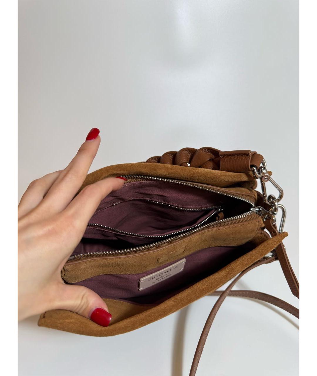 COCCINELLE Коричневая замшевая сумка через плечо, фото 4