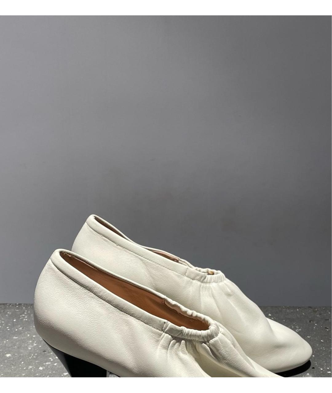 CELINE Белые кожаные ботильоны, фото 5