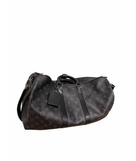 LOUIS VUITTON Дорожная и спортивная сумка