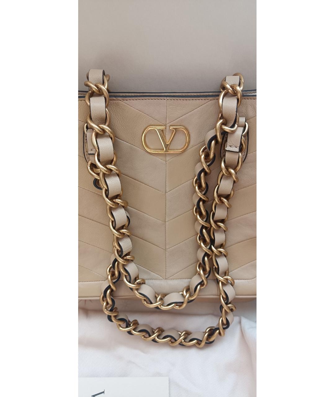 VALENTINO Бежевая кожаная сумка тоут, фото 7