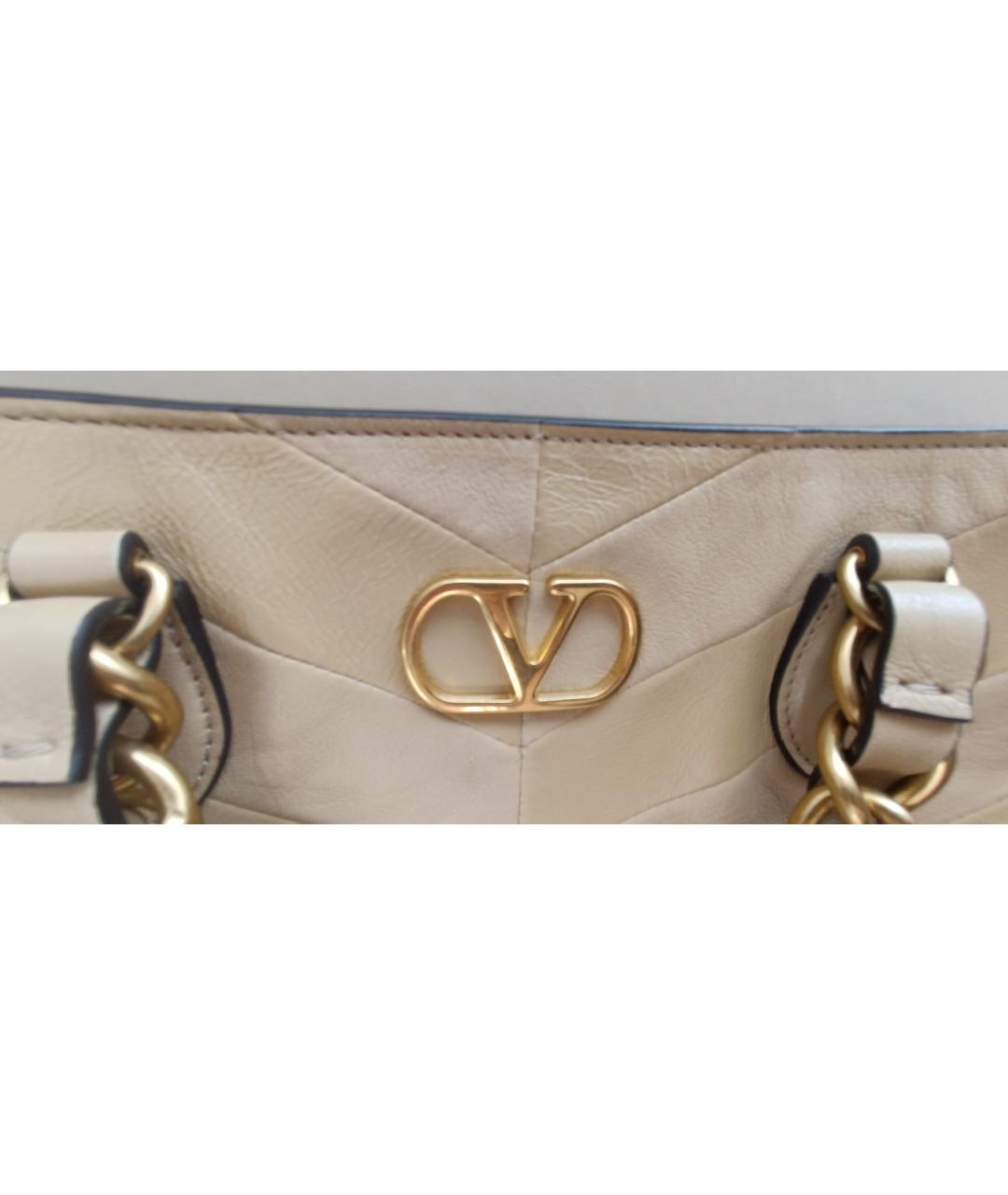 VALENTINO Бежевая кожаная сумка тоут, фото 8