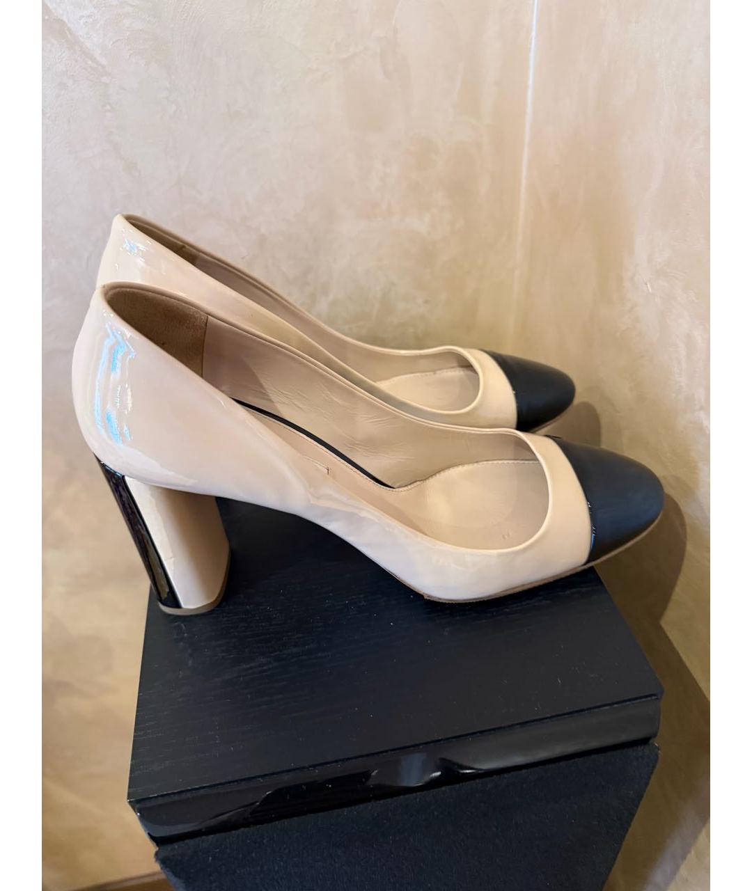 MIU MIU Бежевые туфли из лакированной кожи, фото 9