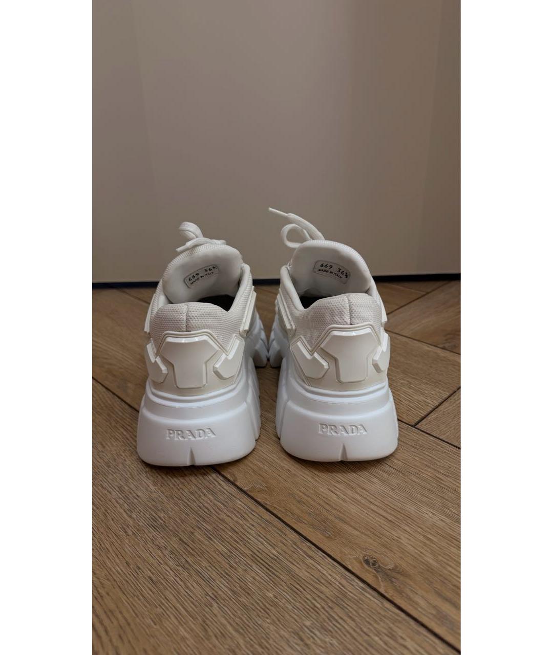 PRADA Белые синтетические кеды, фото 4