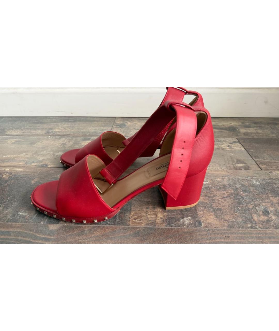VALENTINO Красные кожаные босоножки, фото 9