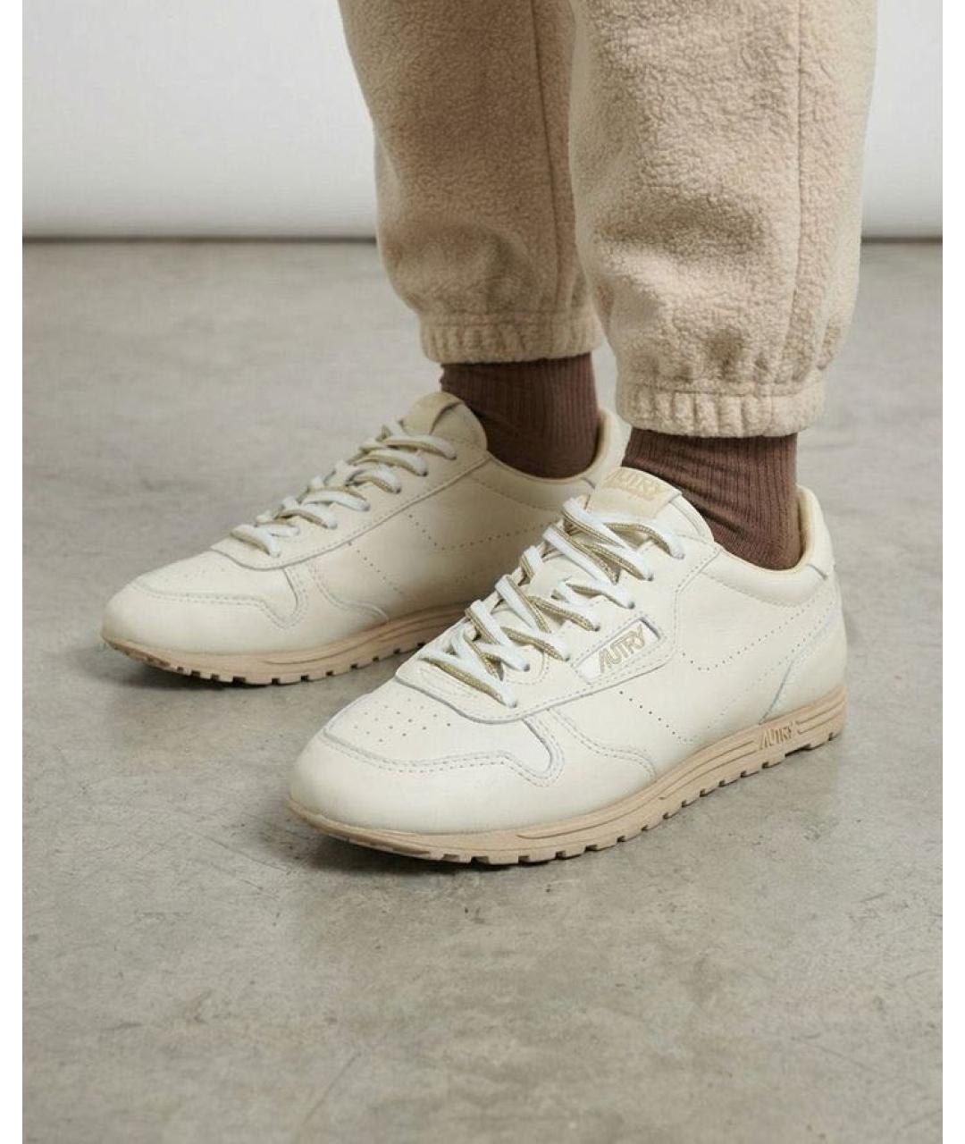 AUTRY Бежевые кожаные кроссовки, фото 4