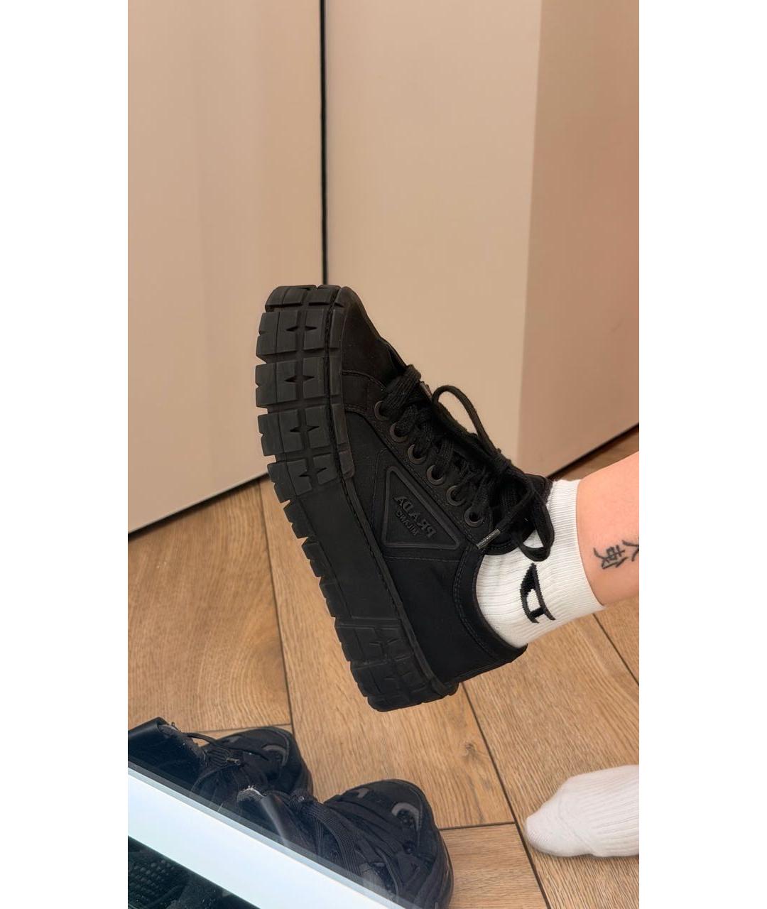 PRADA Черные синтетические лоферы, фото 5