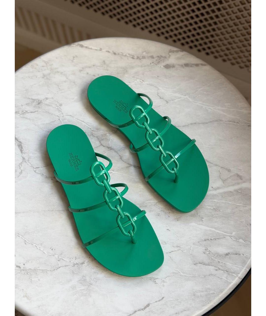 HERMES Зеленые резиновые шлепанцы, фото 2