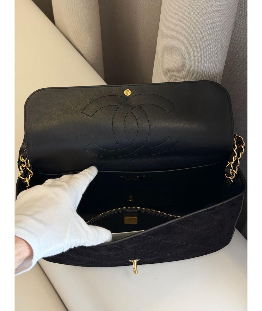 CHANEL Черная замшевая сумка через плечо, фото 3
