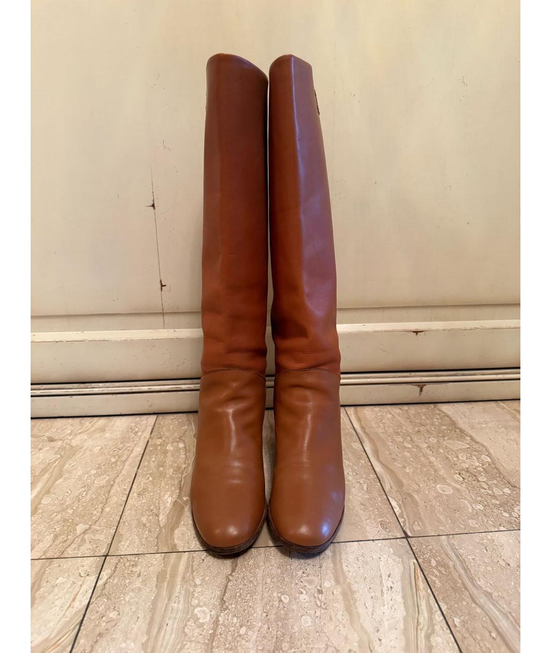 CHANEL Коричневые кожаные сапоги, фото 4
