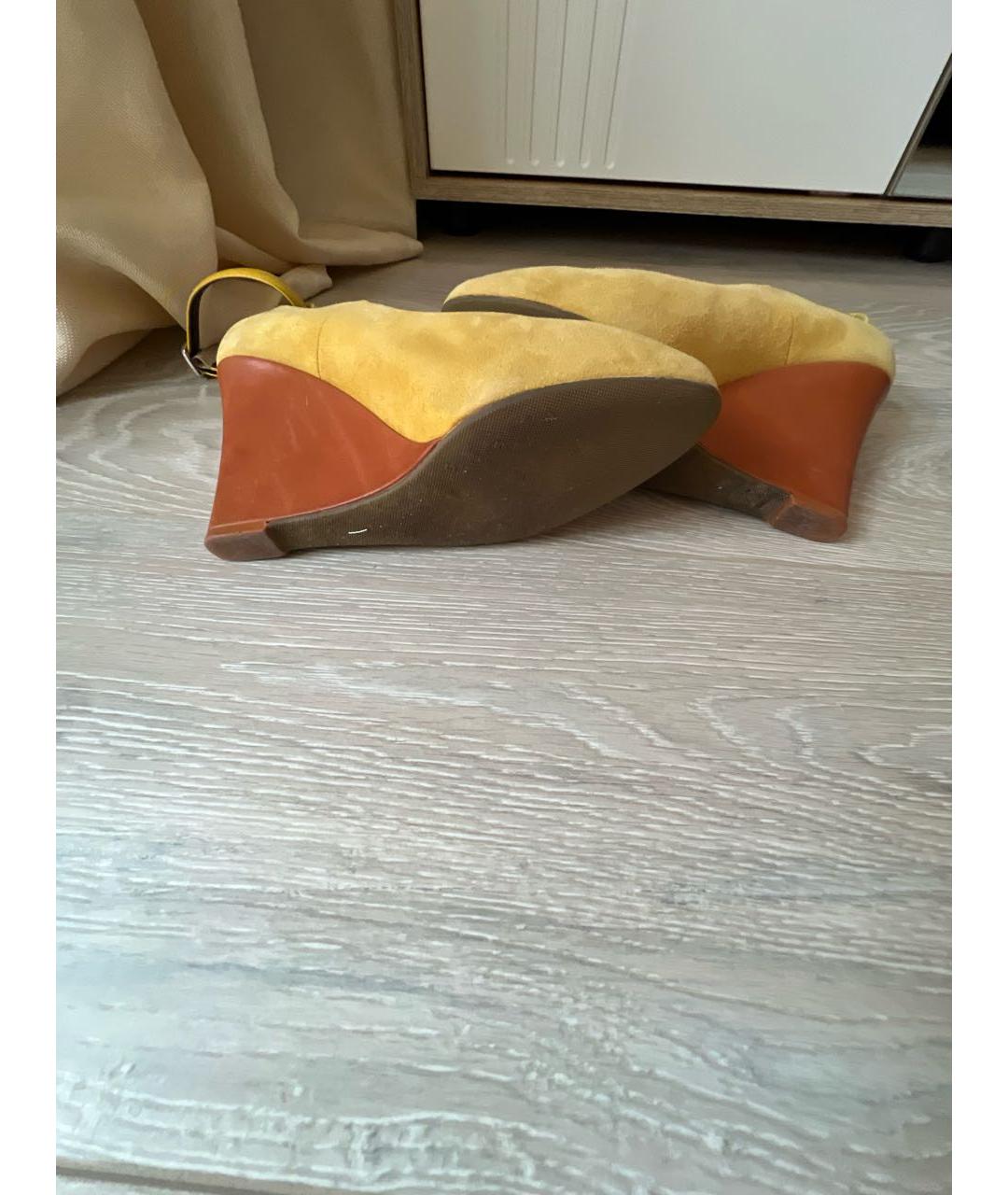 CELINE Горчичные замшевые туфли, фото 8