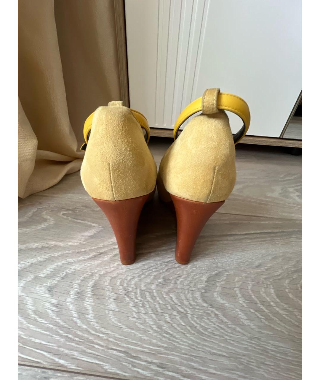 CELINE Горчичные замшевые туфли, фото 4