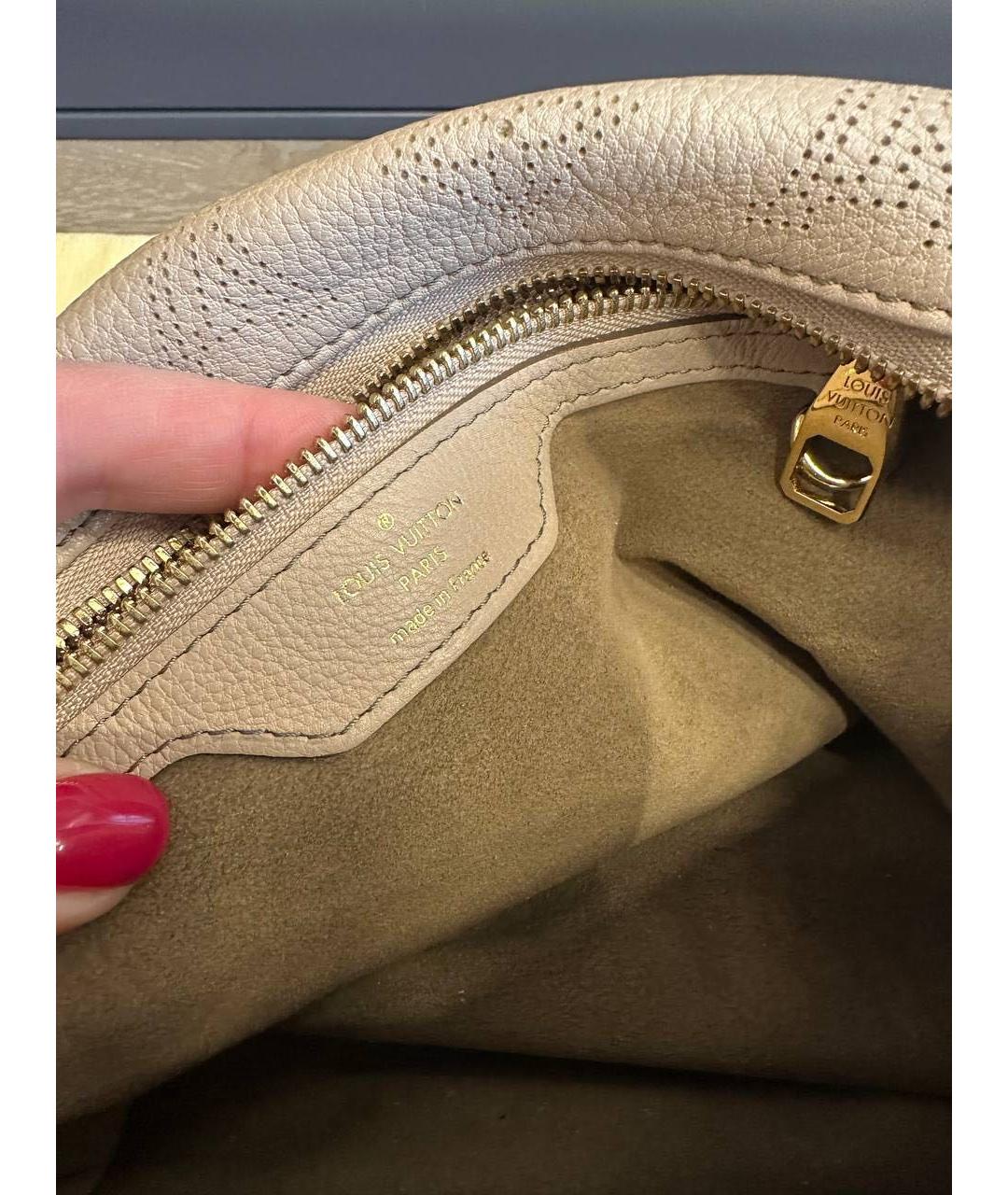 LOUIS VUITTON Бежевая кожаная сумка через плечо, фото 6
