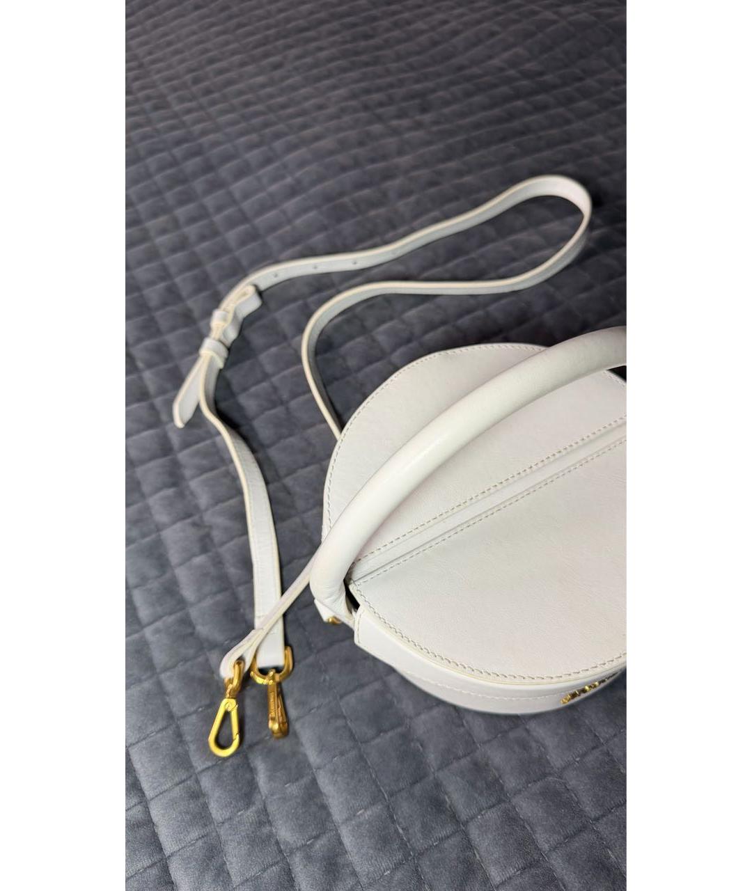 JACQUEMUS Белая кожаная сумка с короткими ручками, фото 6