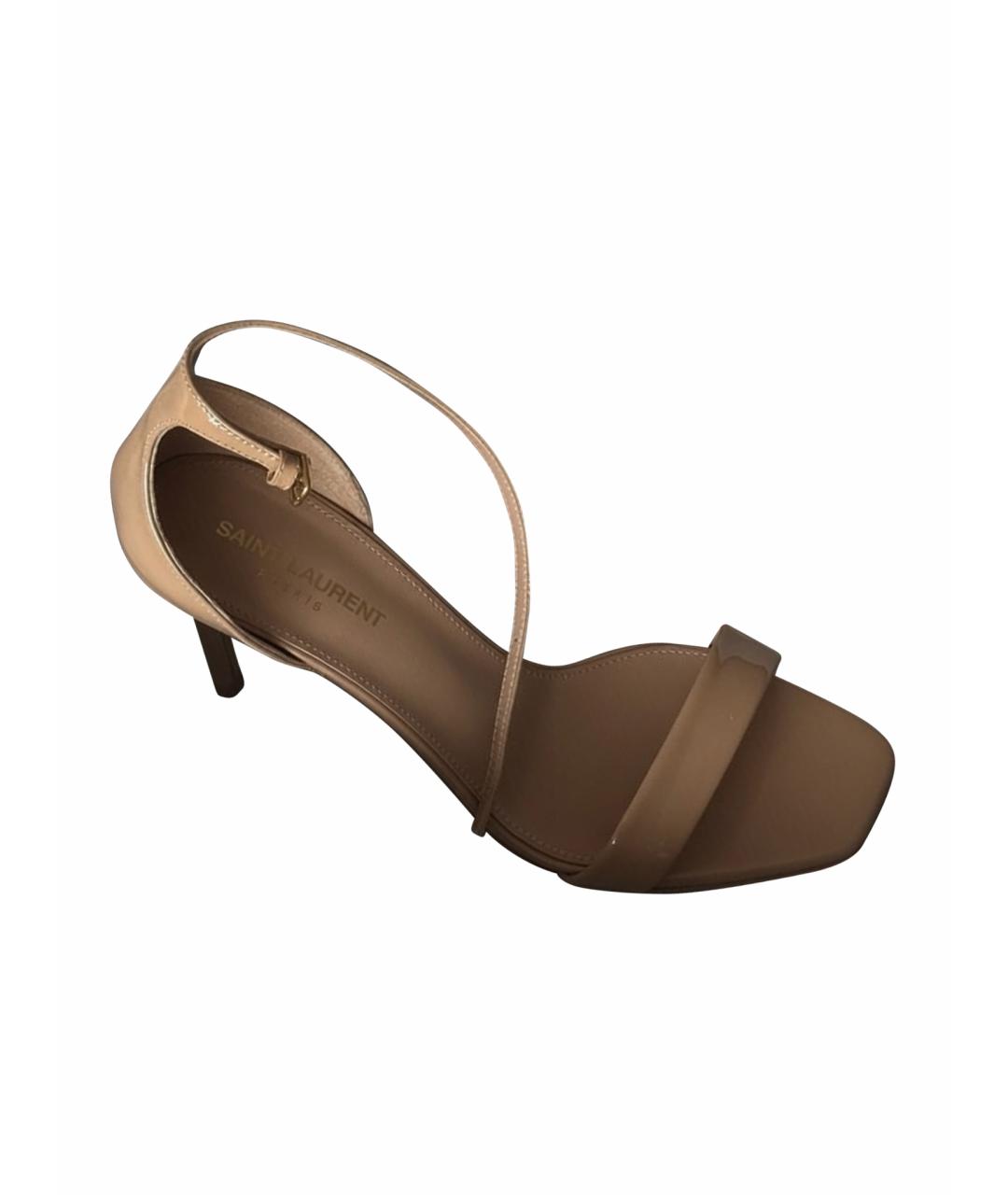 SAINT LAURENT Бежевые босоножки из лакированной кожи, фото 1