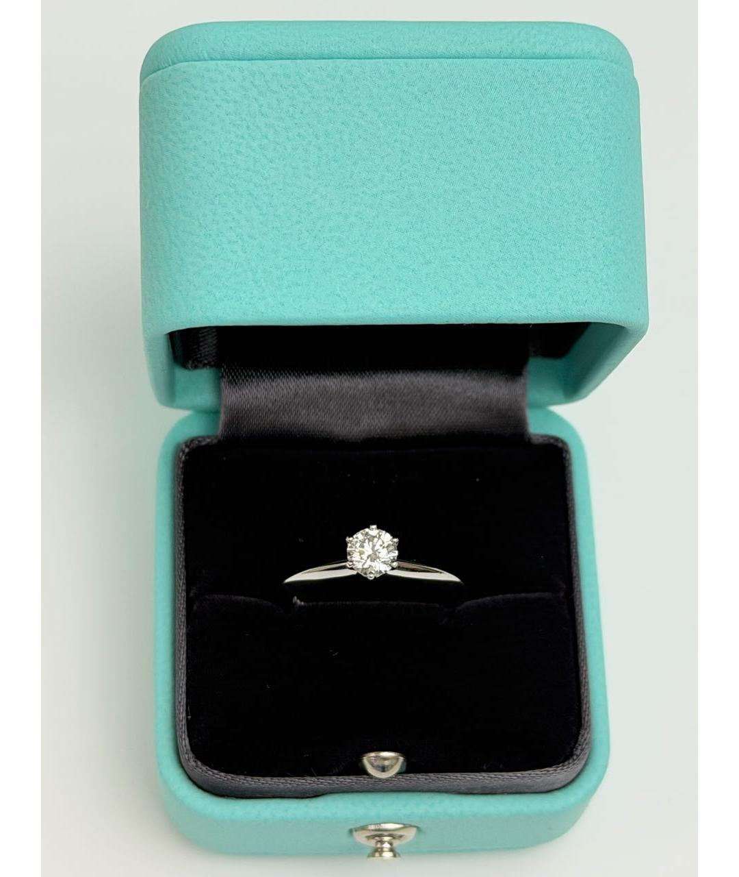 TIFFANY&CO Белое платиновое кольцо, фото 4