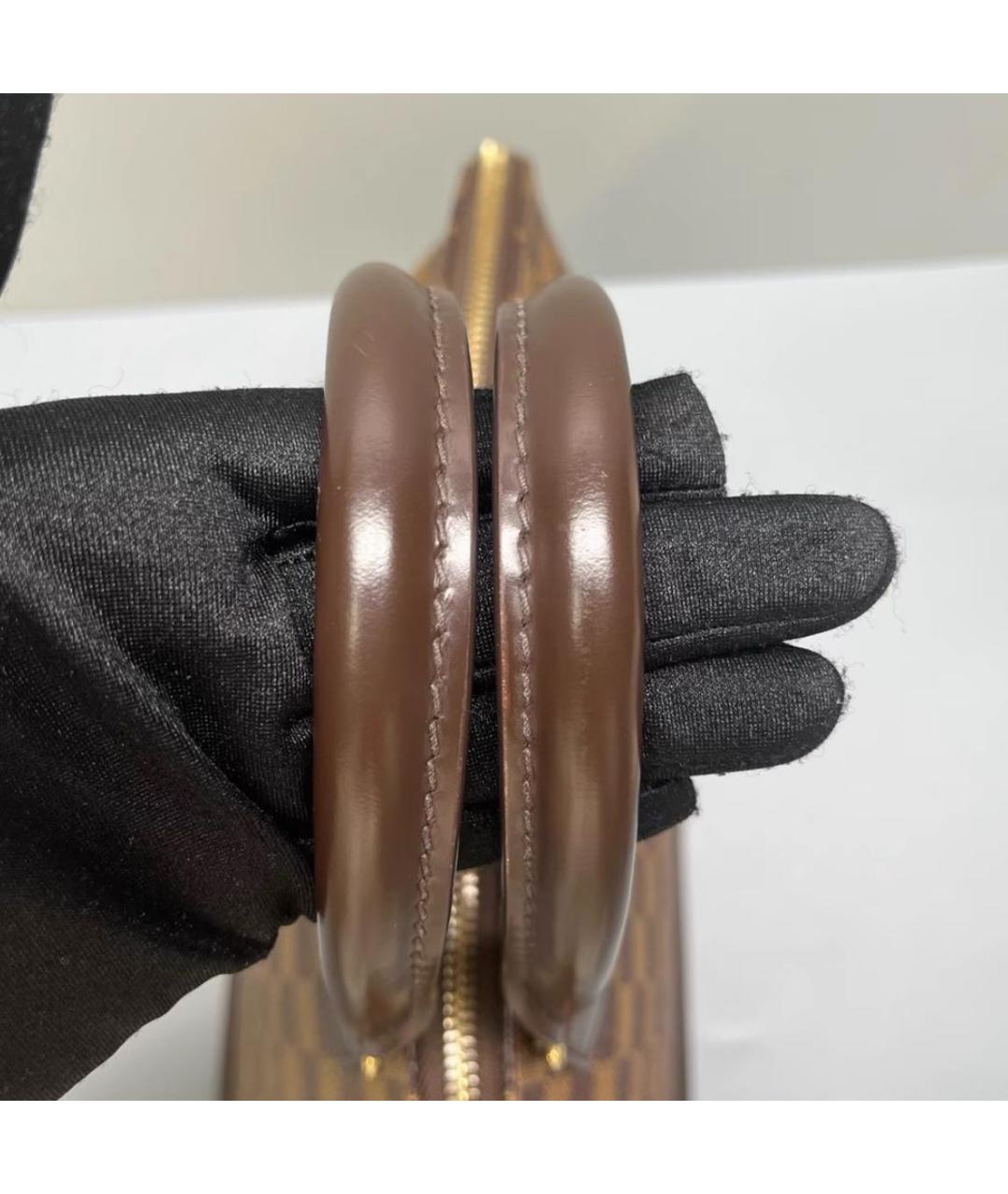 LOUIS VUITTON Коричневая кожаная сумка с короткими ручками, фото 5