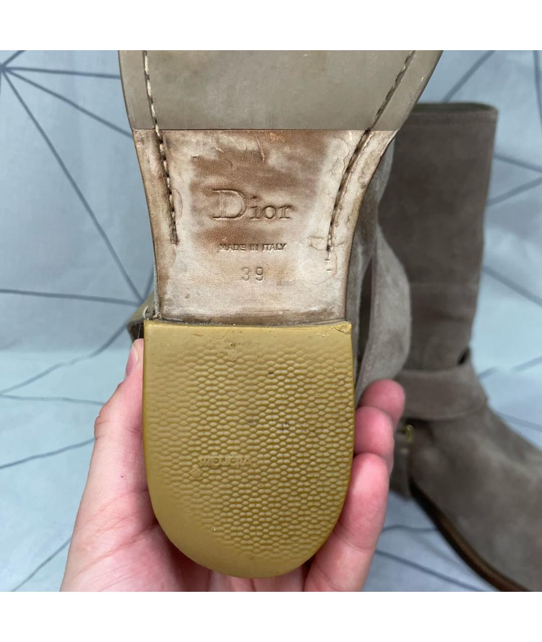 CHRISTIAN DIOR Бежевые замшевые сапоги, фото 5