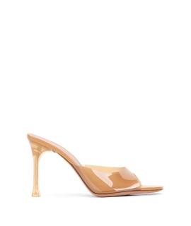 Amina Muaddi Мюли