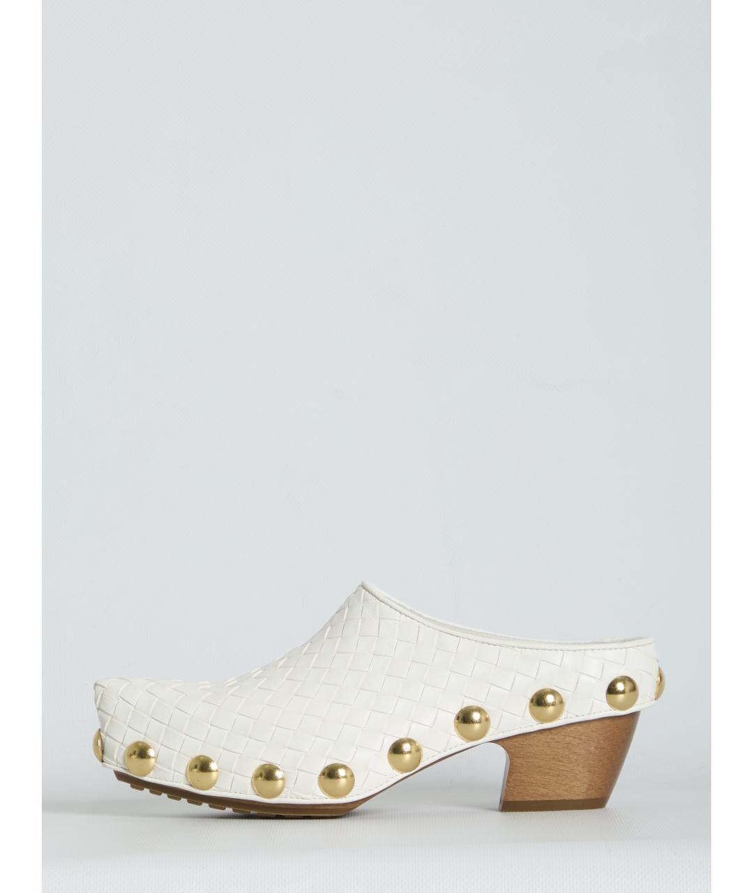 BOTTEGA VENETA Белые кожаные мюли, фото 4