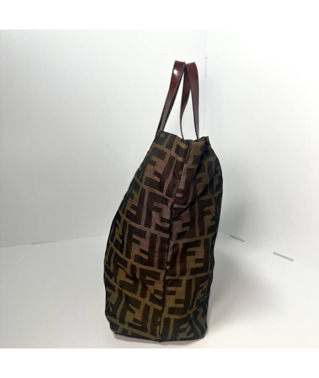 FENDI Коричневая сумка с короткими ручками, фото 3