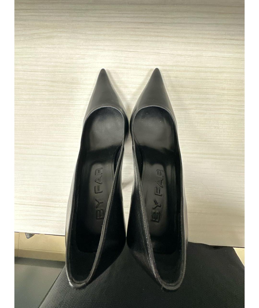 BY FAR Черные кожаные туфли, фото 3