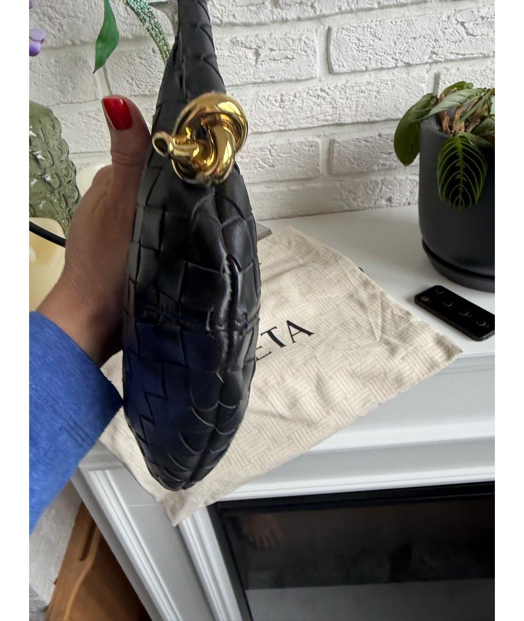 BOTTEGA VENETA Черная кожаная сумка через плечо, фото 5