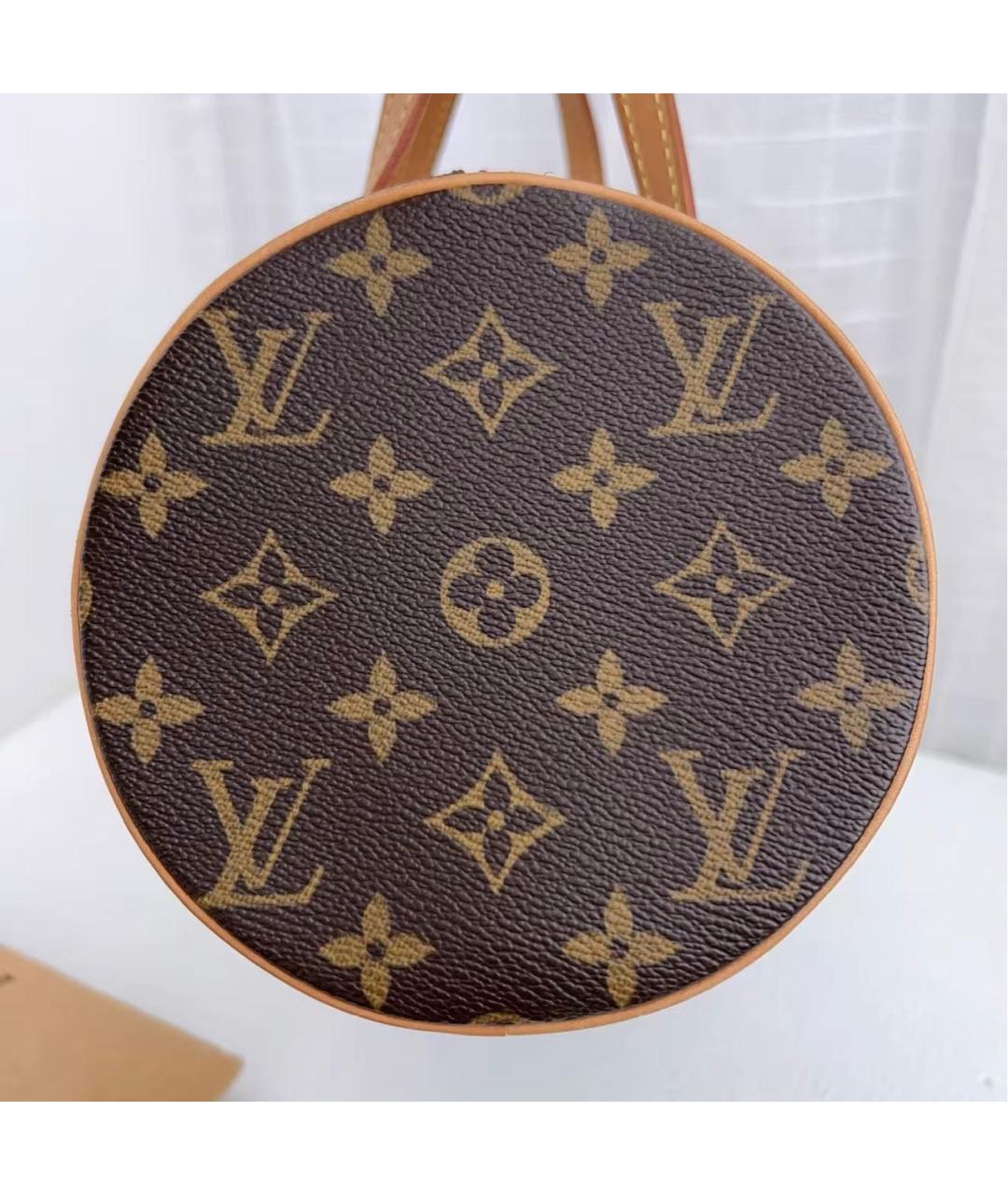 LOUIS VUITTON Коричневая кожаная сумка с короткими ручками, фото 4