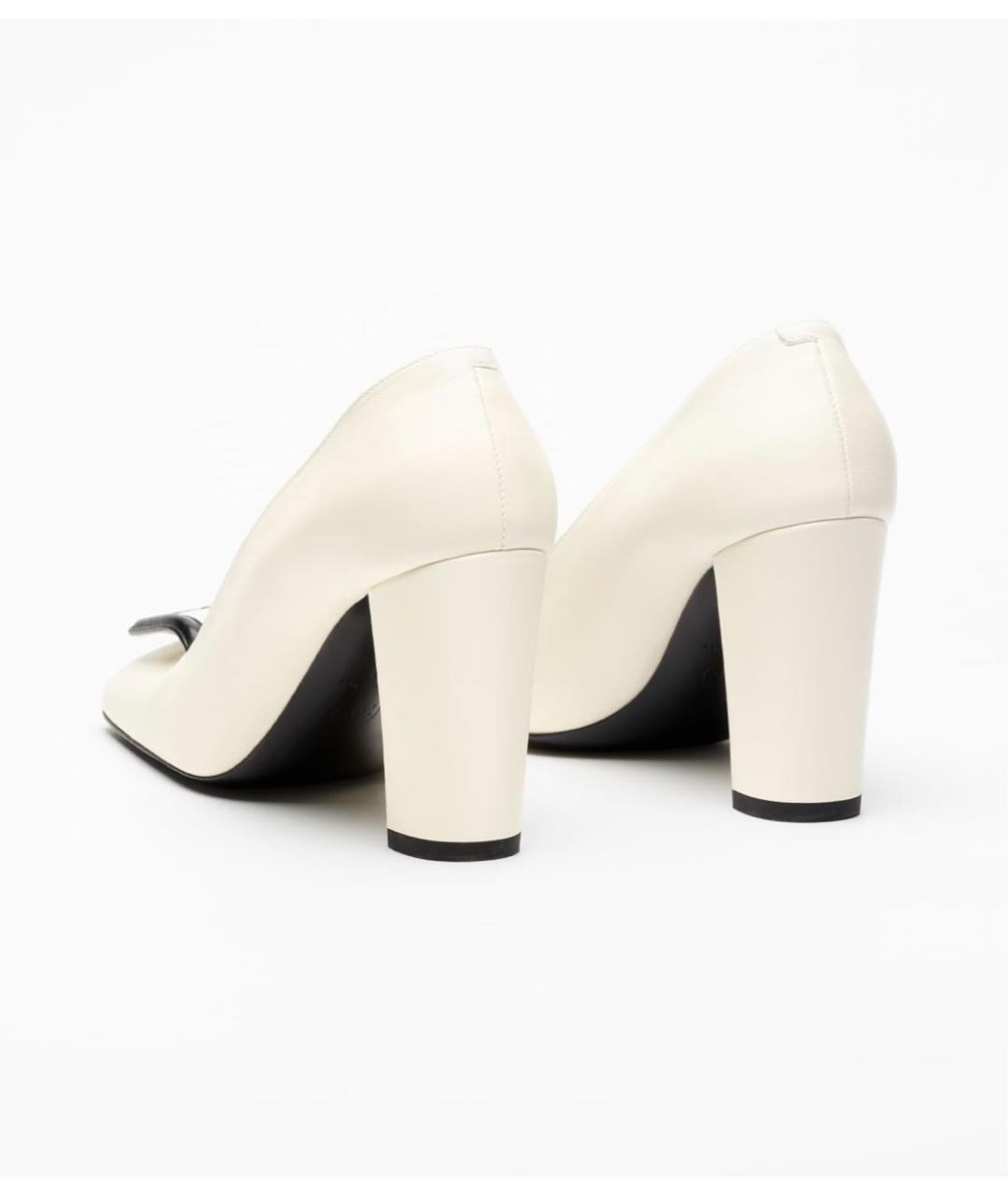 CHANEL Белые кожаные туфли, фото 3