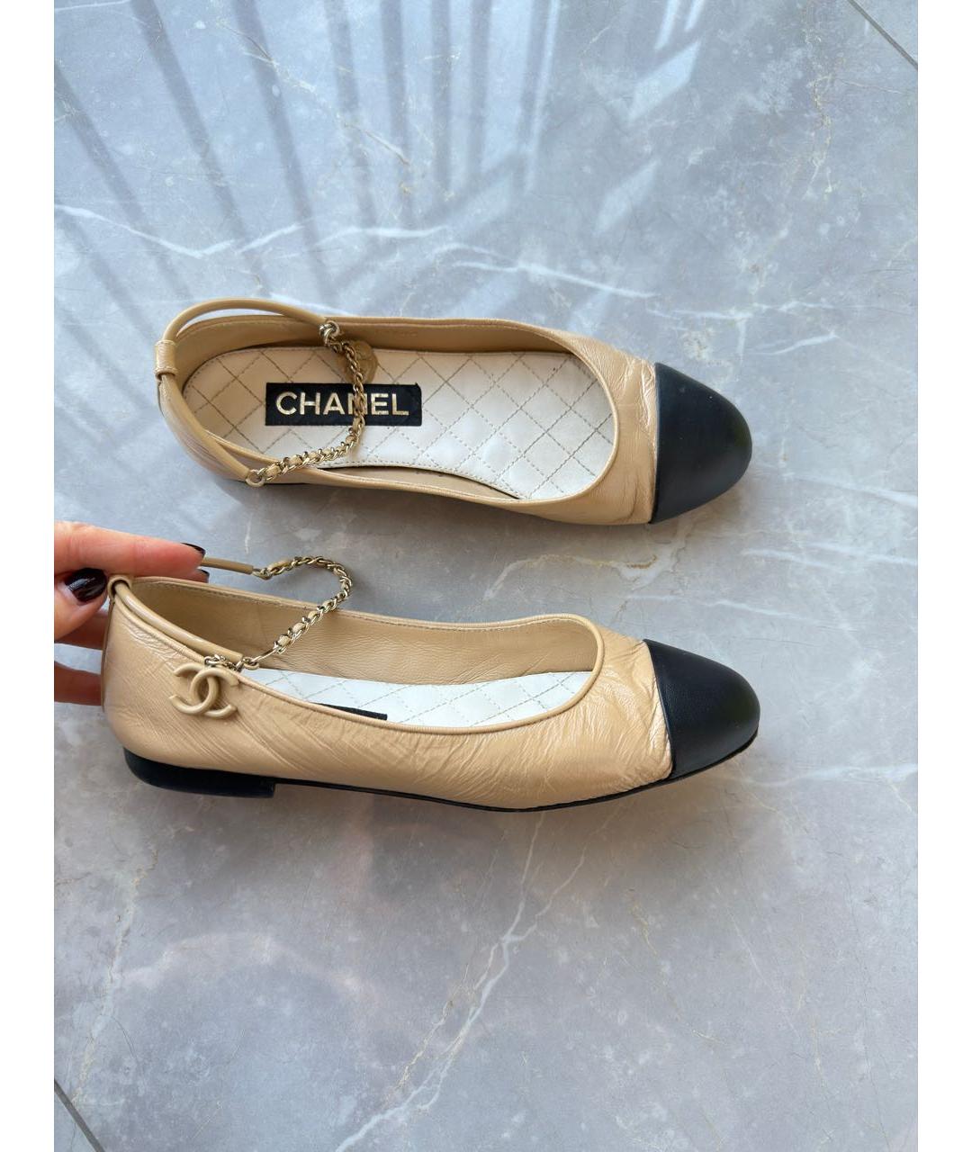 CHANEL Бежевые кожаные балетки, фото 9