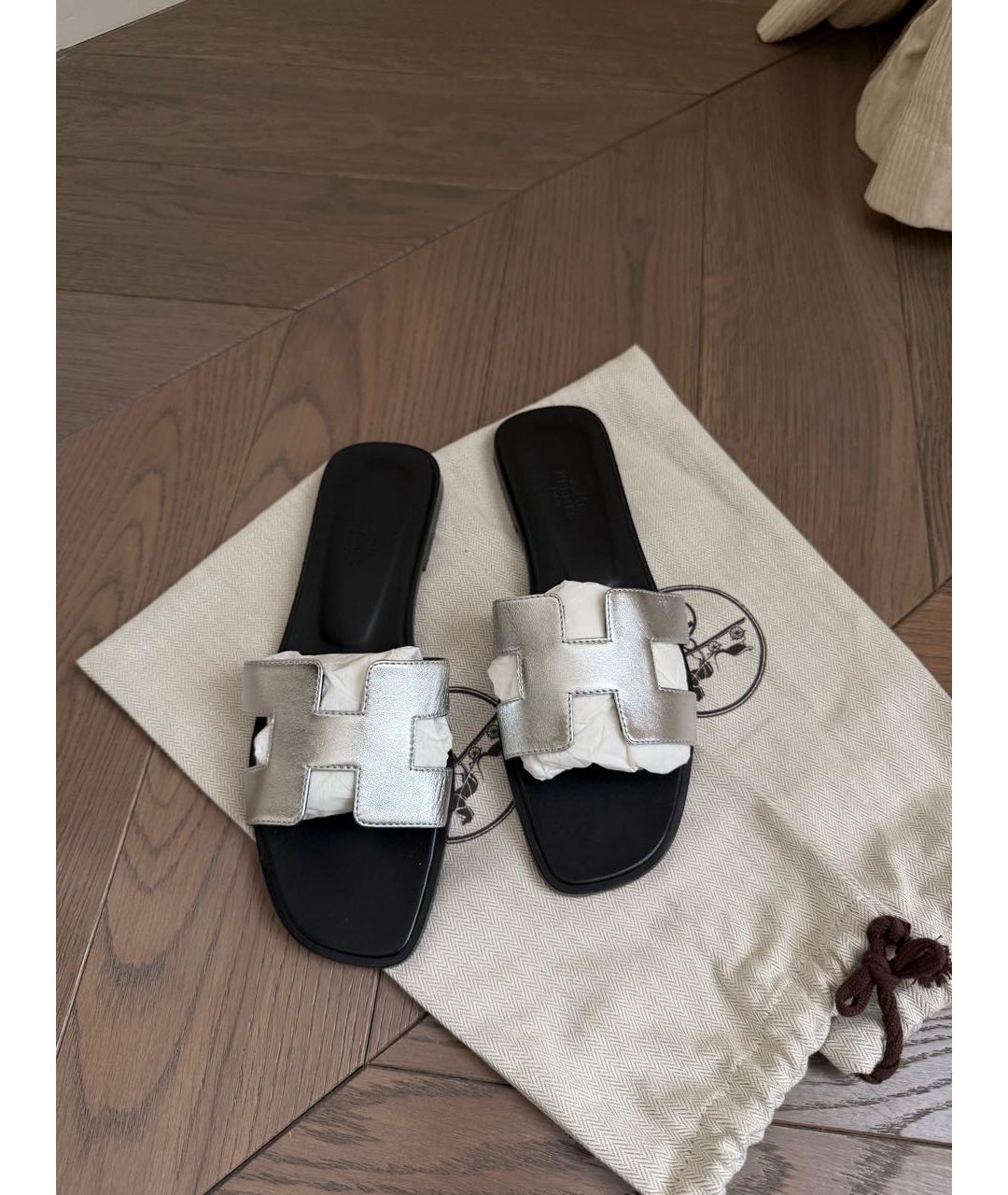 HERMES Серебряные кожаные шлепанцы, фото 3