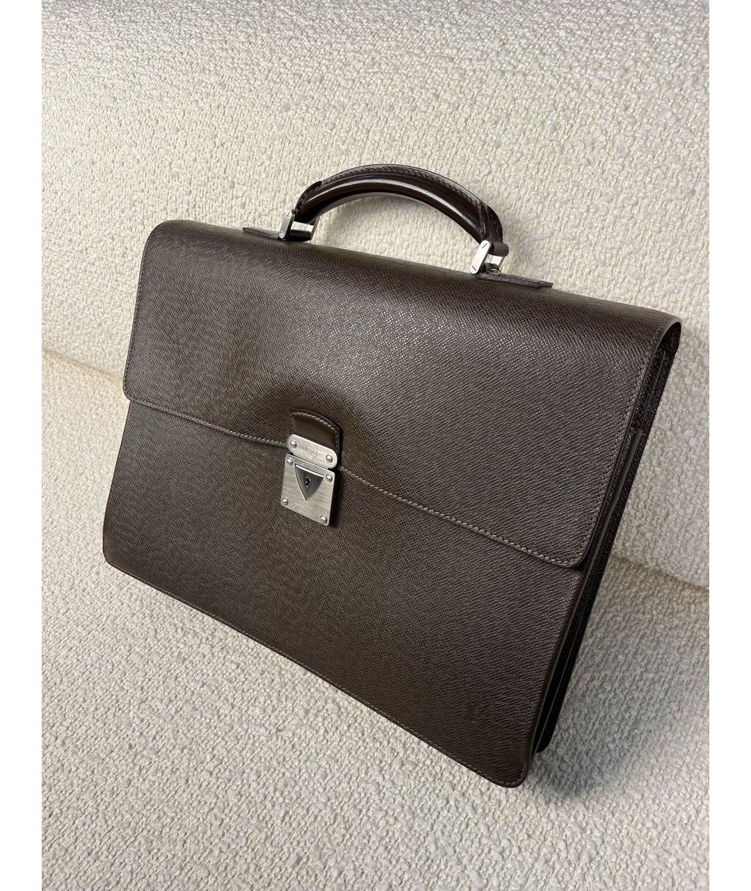 LOUIS VUITTON Коричневый кожаный портфель, фото 5