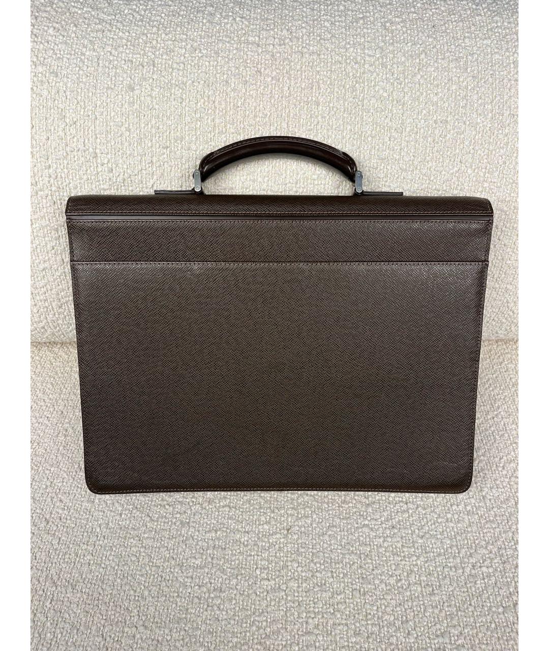 LOUIS VUITTON Коричневый кожаный портфель, фото 3